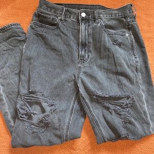 Blacked Ripped Mom Jeans